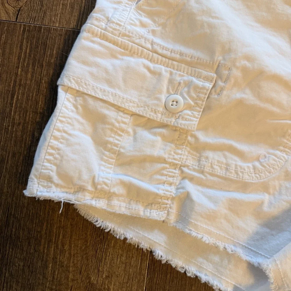 American Eagle Cargo Shorts Womens 12 White High‎ Rise Raw Hem Stretch Utility